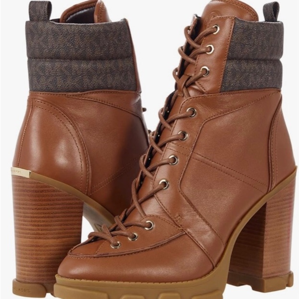 MICHAEL KORS Ridley Lace-Up Bootie Size 6M